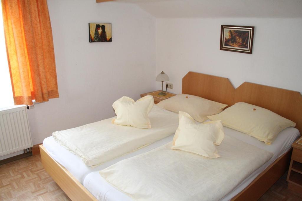 Pension Wolf Steindorf am Ossiacher See Kamer foto
